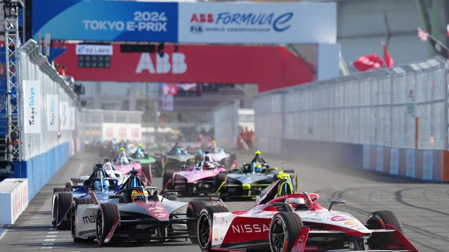 2024-tokyo-race-start