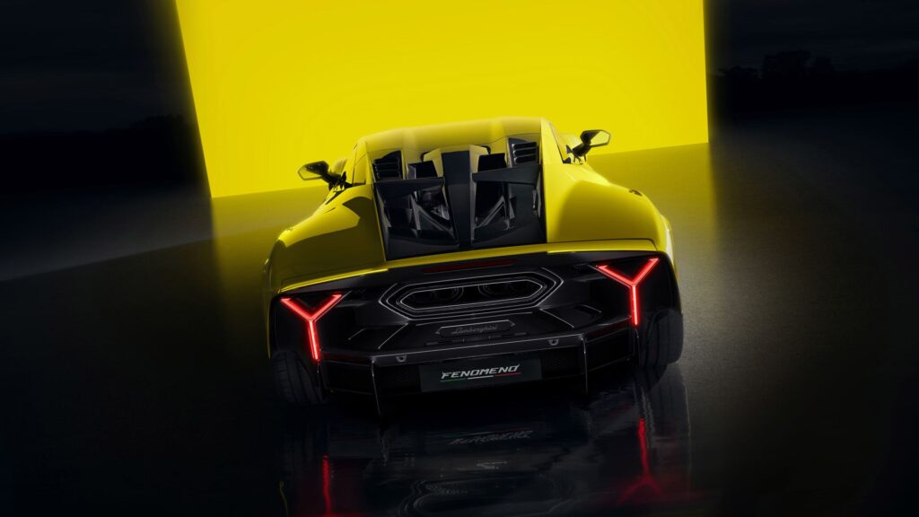 Lamborghini Fenomeno main