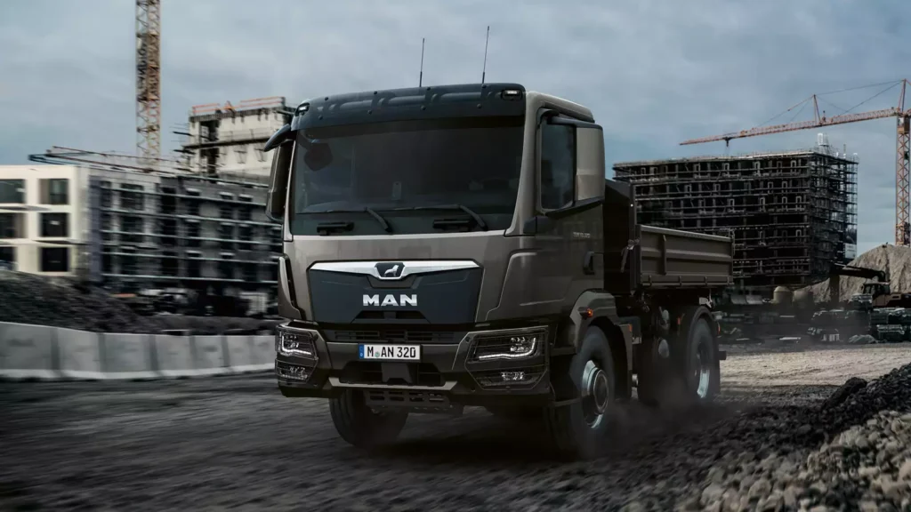 Construction haulage vehicles 4