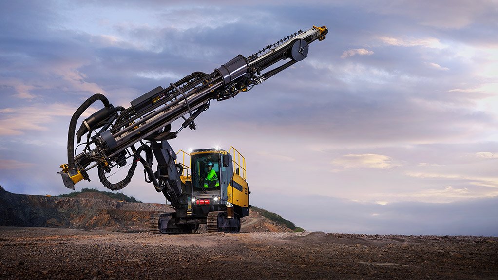 blast hole drilling vehicles