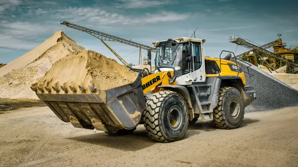 types of earthmoving vehicles 
