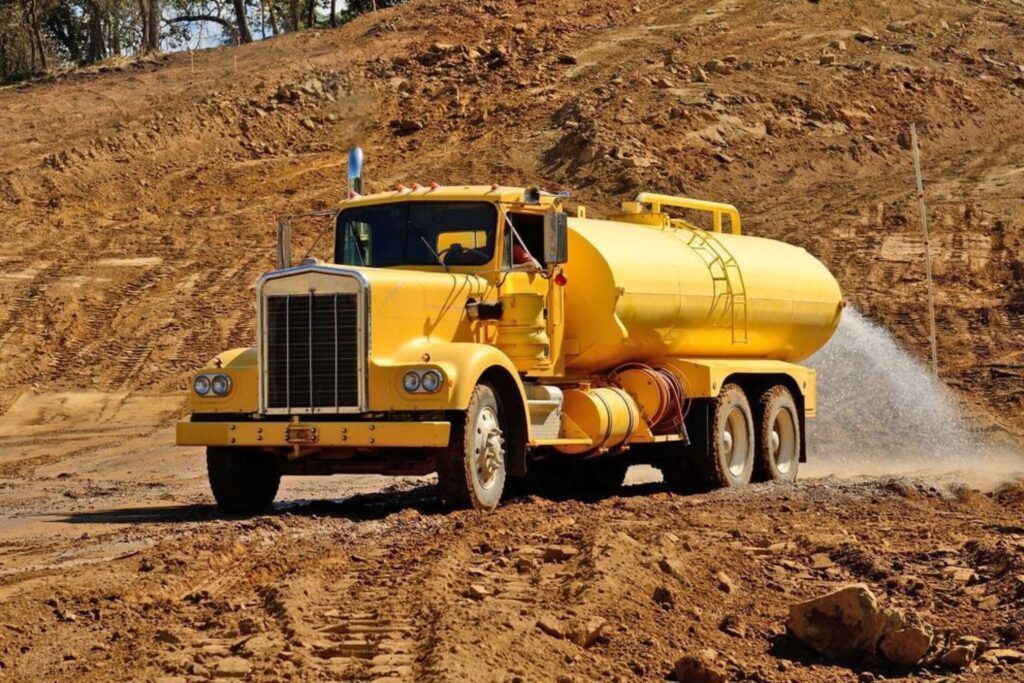 construction support vehicles 