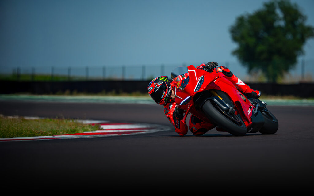 Ducati Panigale V4 R 